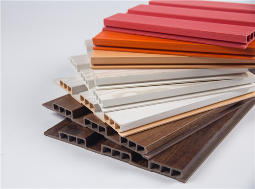 渑池县曹端小学：集中观看阅兵仪式共同见证祖国强大：xingk